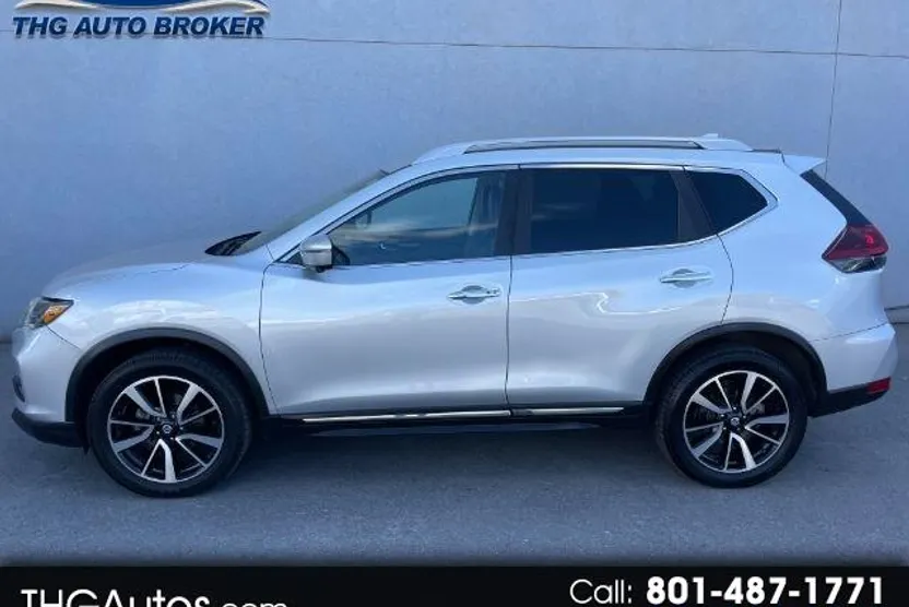 2019 Nissan Rogue SL photo 1