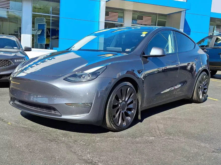 2022 Tesla Model Y Performance photo 1
