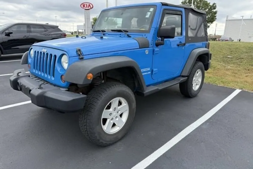 2011 Jeep Wrangler Sport photo 1