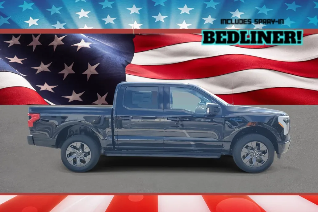 2025 Ford F-150 Lightning photo 1
