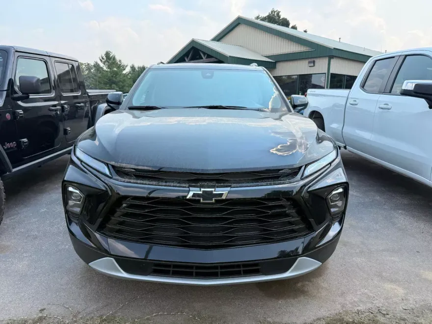 2023 Chevrolet Blazer 2LT photo 1