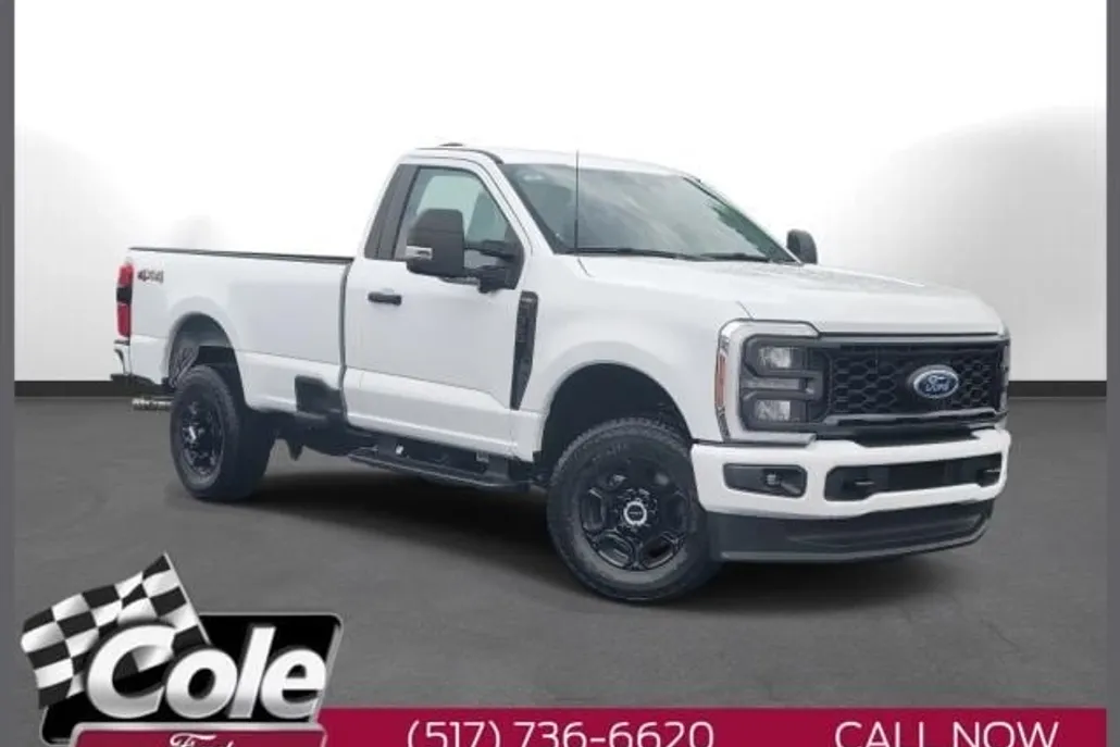 2025 Ford F-350 XL photo 1