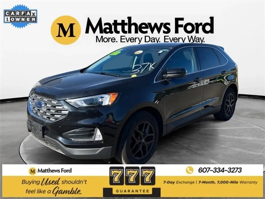2022 Ford Edge SEL photo 1