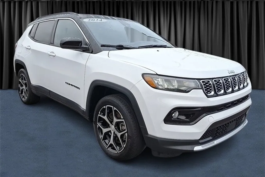 2024 Jeep Compass Limited photo 1