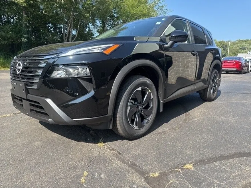 2026 Nissan Rogue SV photo 1