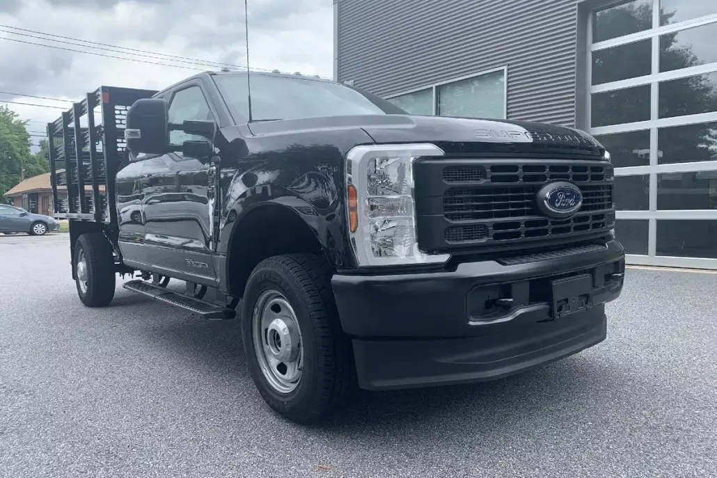 2024 Ford F-350 XL photo 1