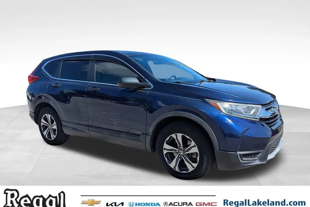 2017 Honda CR-V LX photo 1