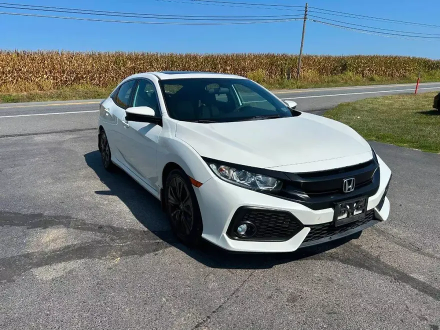 2017 Honda Civic EX photo 1