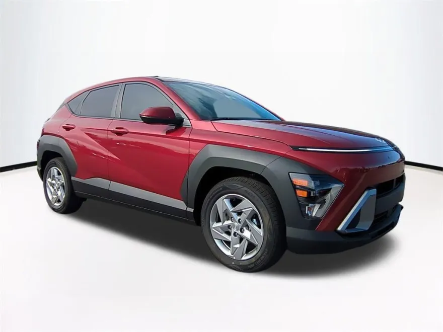 2026 Hyundai Kona SE photo 1