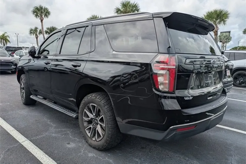2022 Chevrolet Tahoe Z71 photo 1