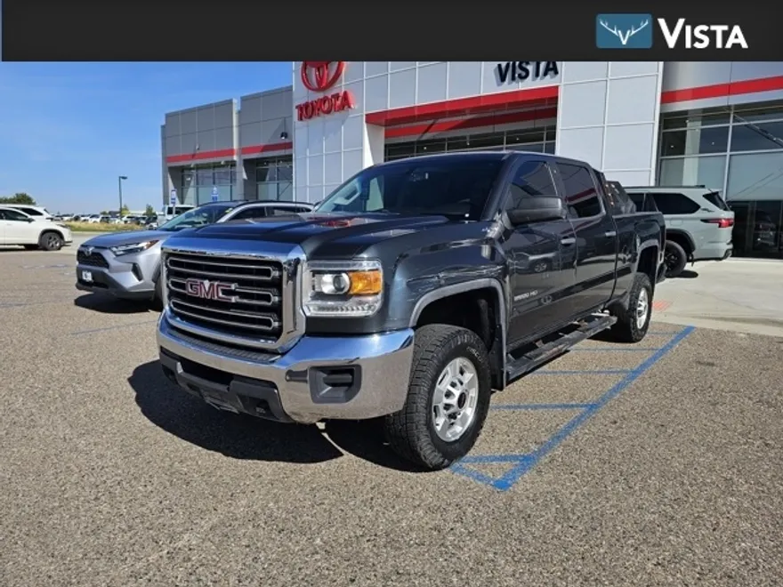 2017 Gmc Sierra Base photo 1