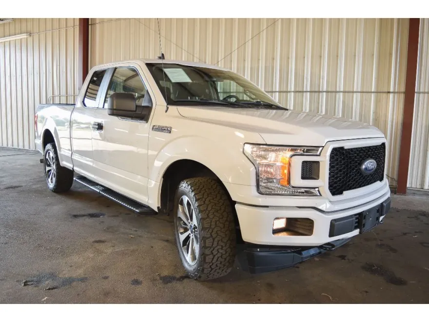2020 Ford F-150 XL photo 1