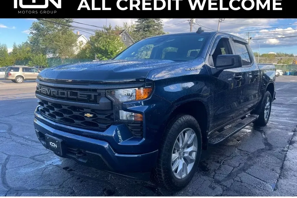 2022 Chevrolet Silverado 1500 Custom photo 1