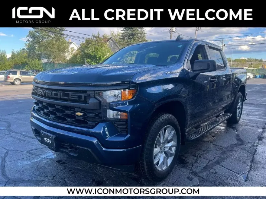 2022 Chevrolet Silverado 1500 Custom photo 1
