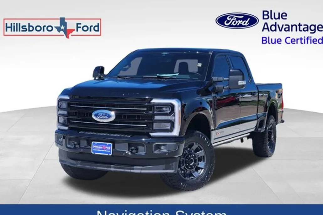 2025 Ford F-250 Platinum photo 1