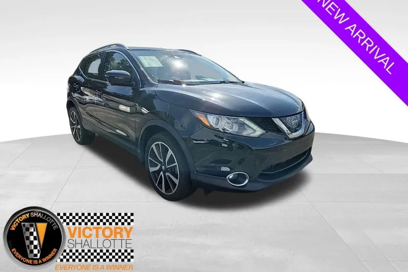 2018 Nissan Rogue Sport SL photo 1