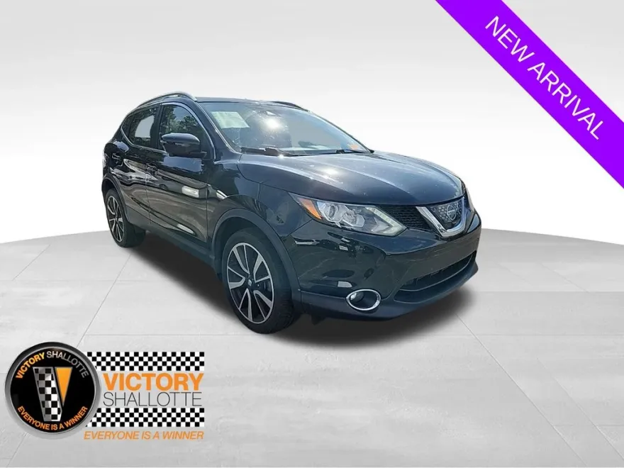 2018 Nissan Rogue Sport SL photo 1