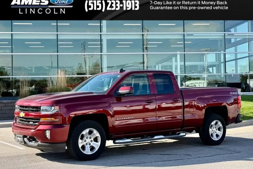 2016 Chevrolet Silverado 1500 LT2 photo 1