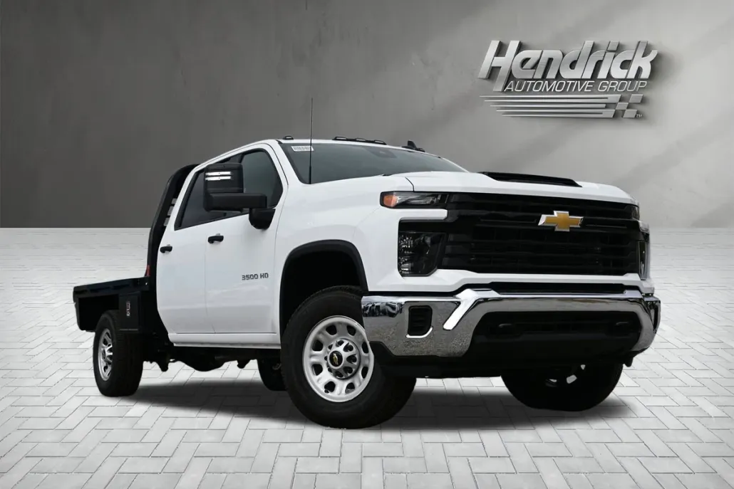 2024 Chevrolet Silverado 3500HD photo 1