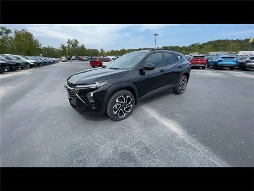 2026 Chevrolet Trax photo 1