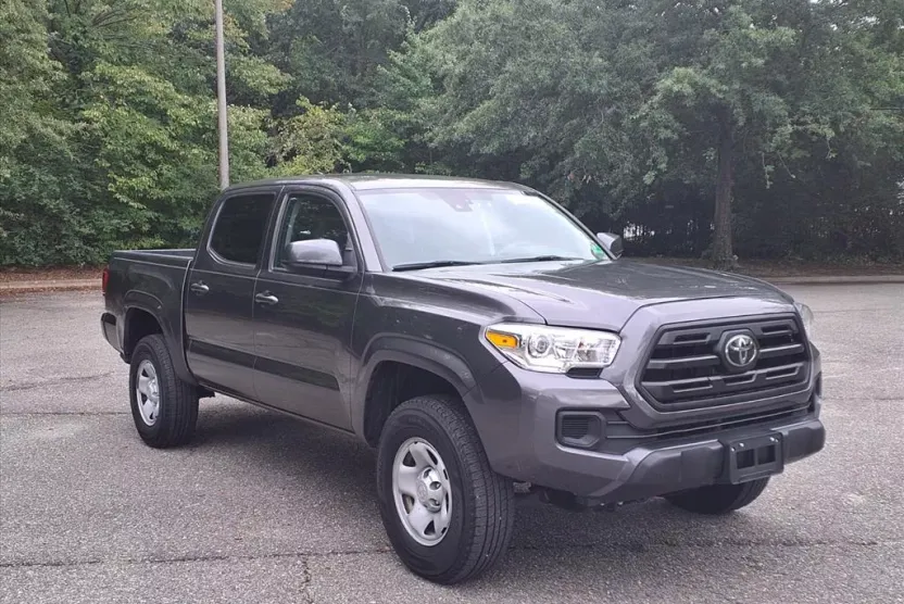 2019 Toyota Tacoma SR photo 1