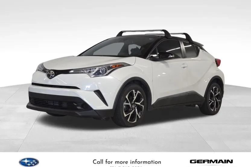 2019 Toyota C-HR XLE photo 1