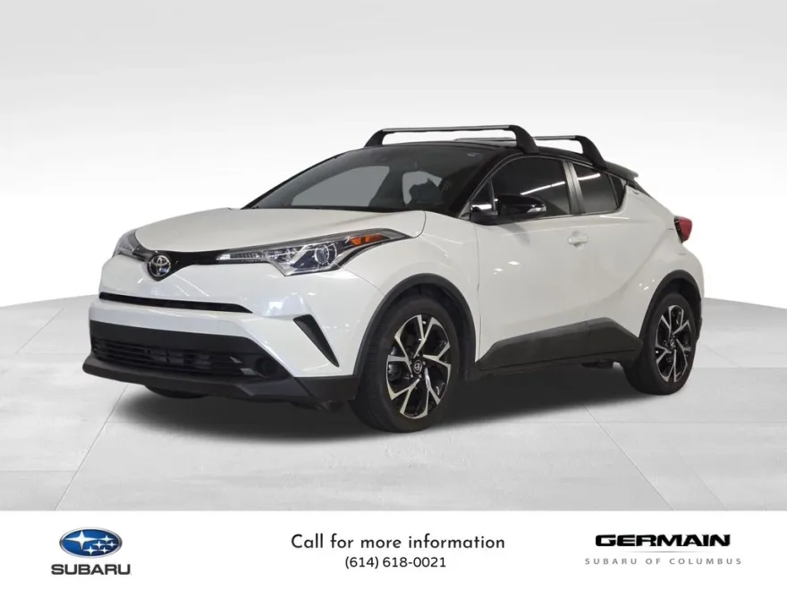 2019 Toyota C-HR XLE photo 1