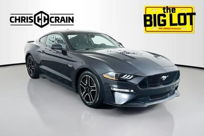 2022 Ford Mustang GT Premium photo 1