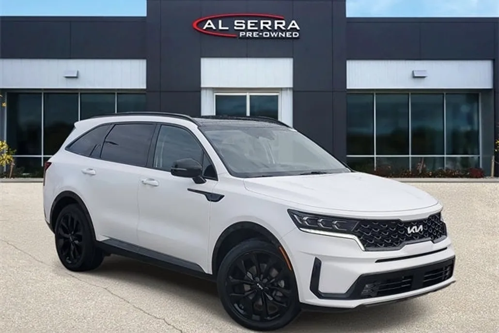 2022 Kia Sorento SX photo 1