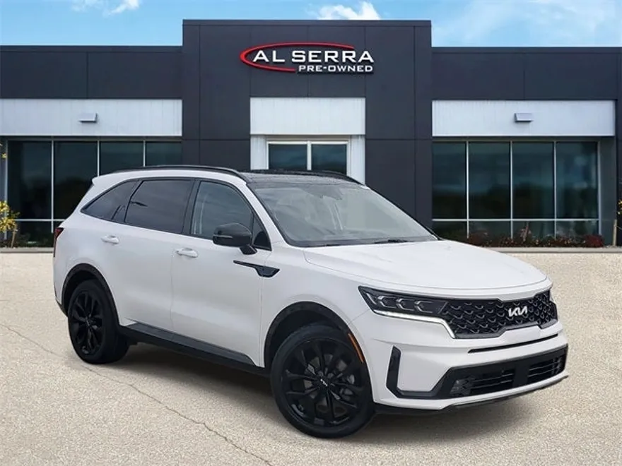 2022 Kia Sorento SX photo 1