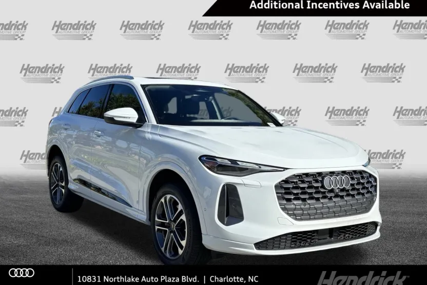 2025 Audi Q5 Premium photo 1