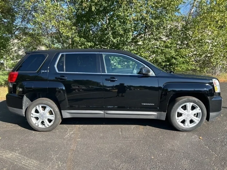2017 Gmc Terrain SLE photo 1