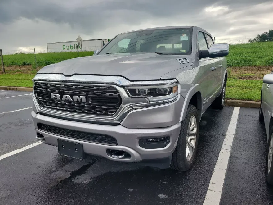 2024 Ram 1500 Limited photo 1