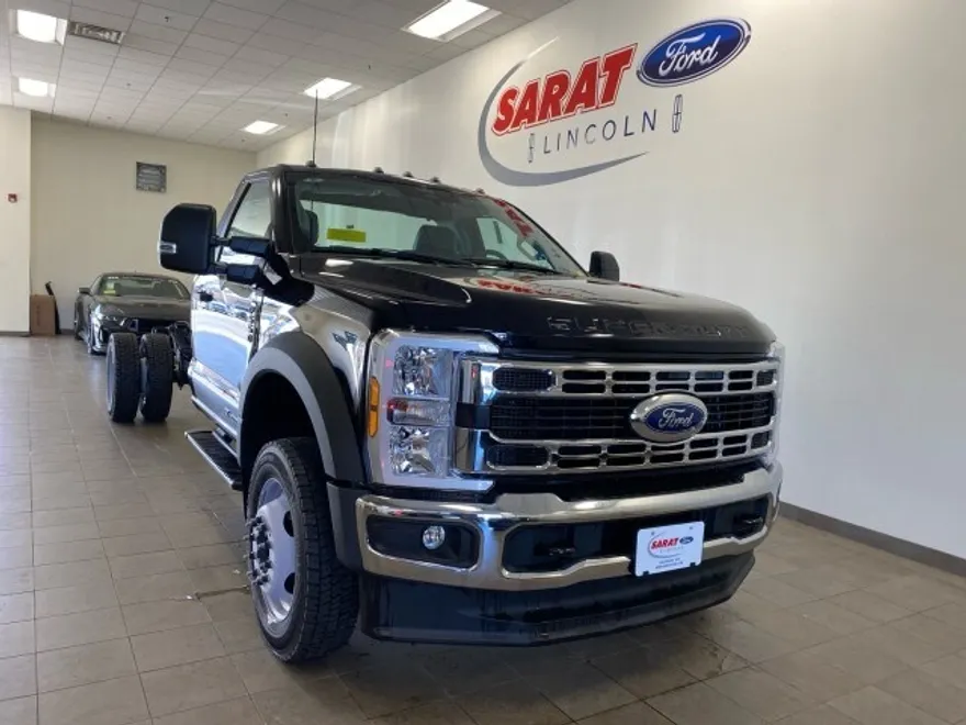 2024 Ford F-550 XL photo 1