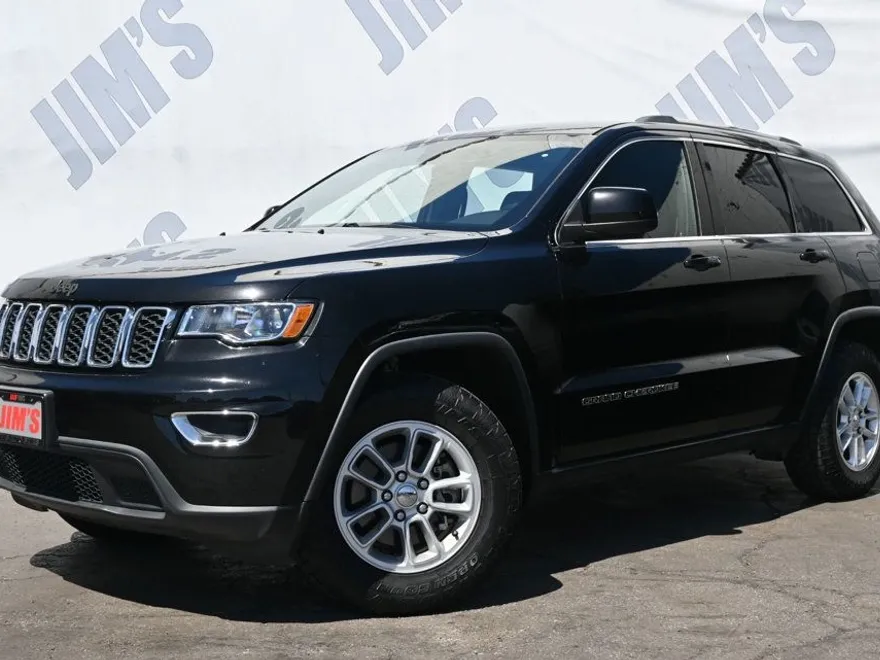 2019 Jeep Grand Cherokee Laredo E Sport photo 1