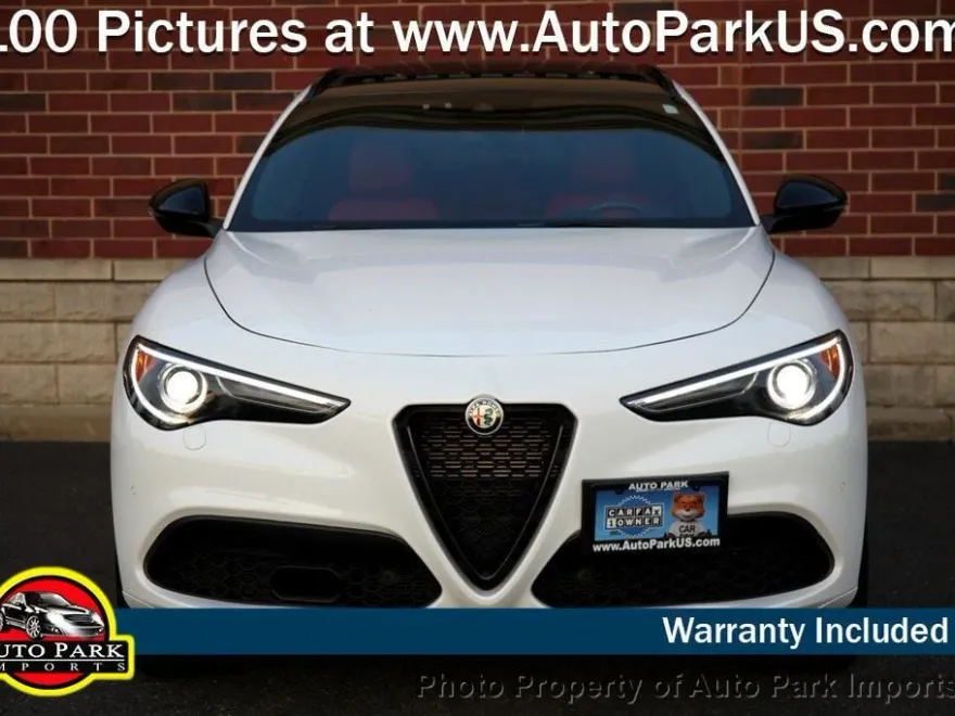 2022 Alfa Romeo Stelvio Ti Sport photo 1