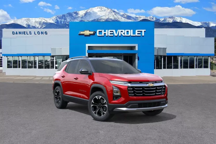 2026 Chevrolet Equinox LT photo 1