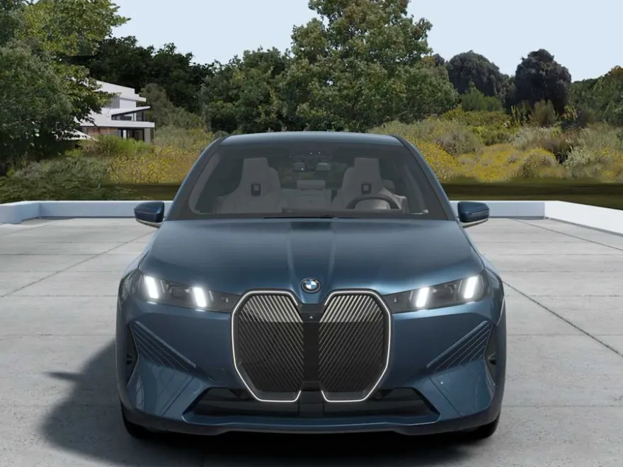 2026 Bmw iX photo 1