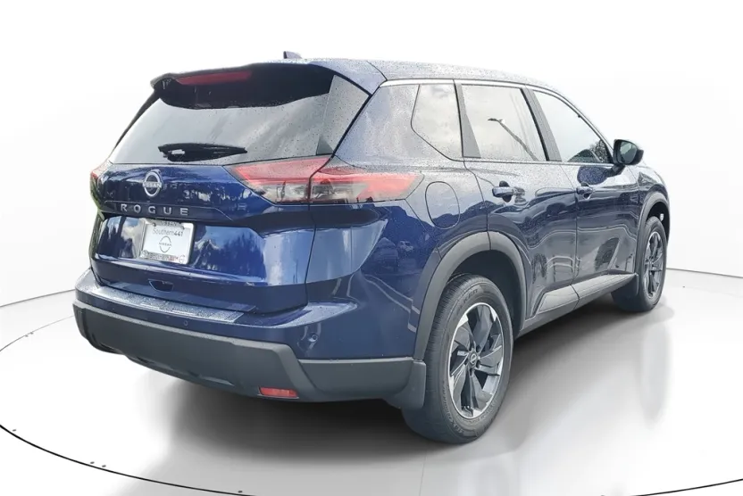 2026 Nissan Rogue SV photo 1