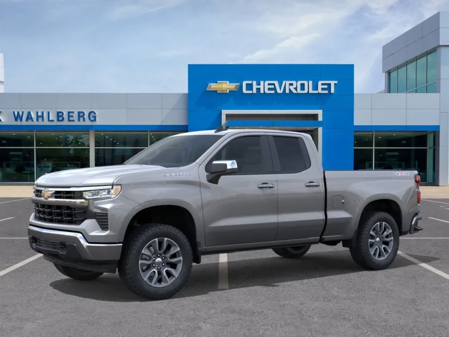 2026 Chevrolet Silverado 1500 LT photo 1