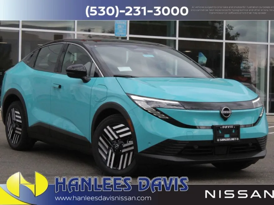 2026 Nissan Leaf SV photo 1
