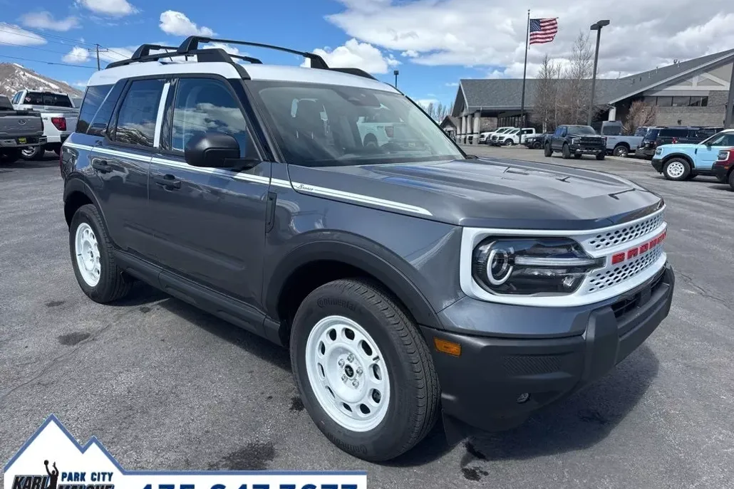 2025 Ford Bronco Sport Heritage photo 1