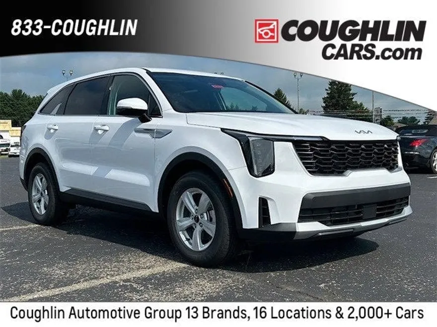 2025 Kia Sorento LX photo 1