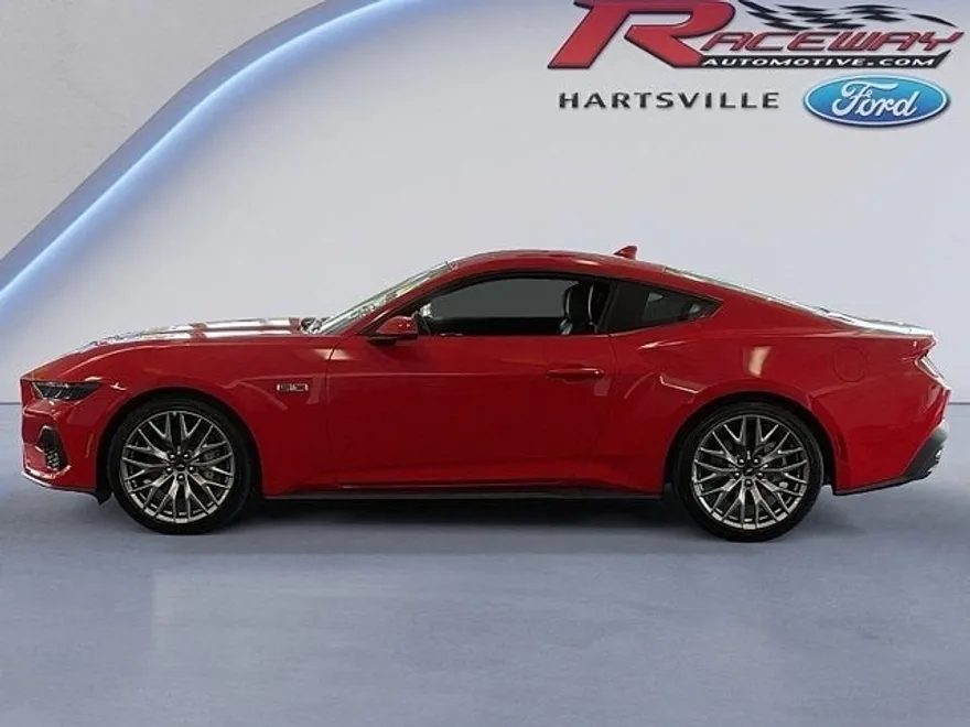 2025 Ford Mustang GT Premium photo 1