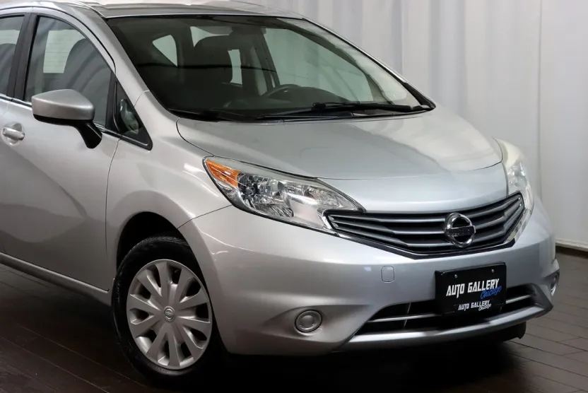2016 Nissan Versa Note 1.6 Plus photo 1