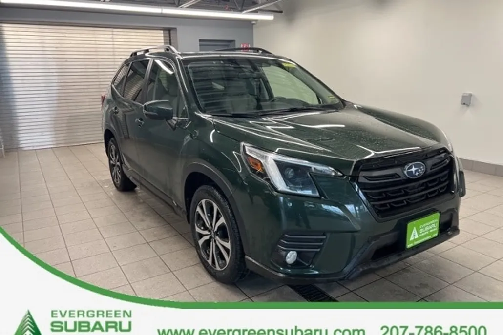 2022 Subaru Forester Limited photo 1