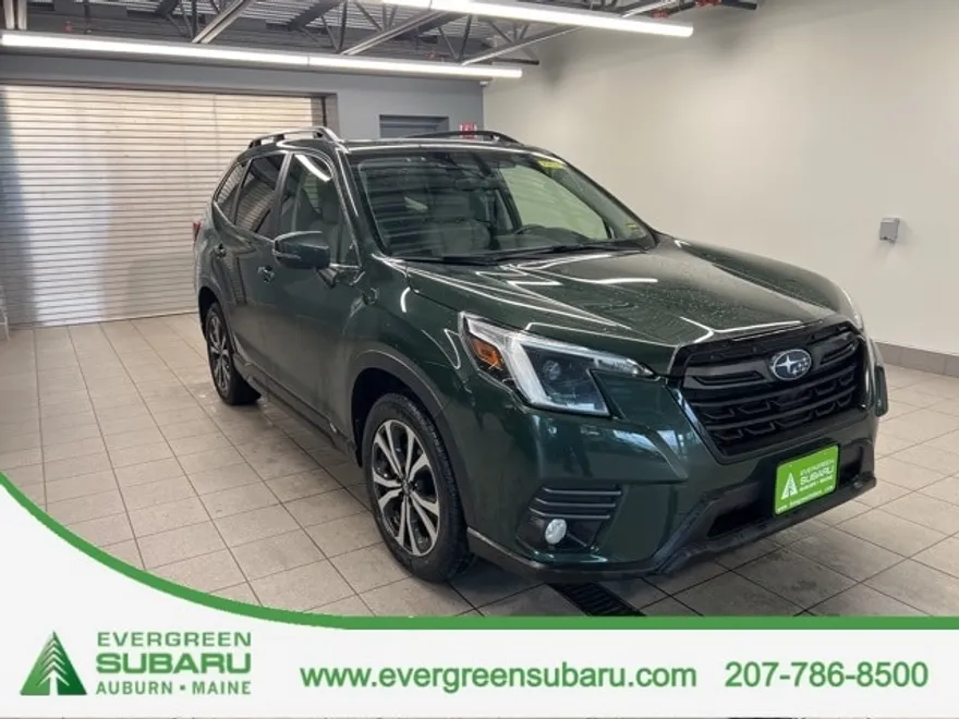 2022 Subaru Forester Limited photo 1