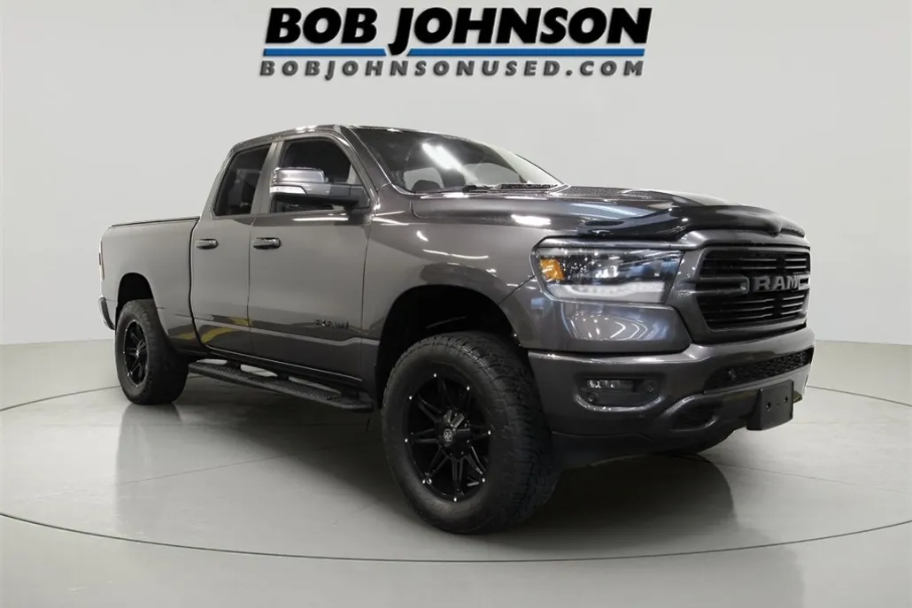 2020 Ram 1500 Sport photo 1
