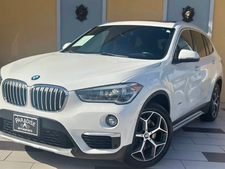 2017 Bmw X1 XDrive28i photo 1