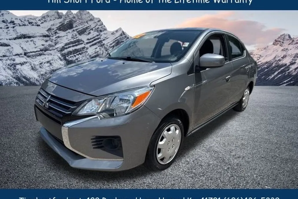 2022 Mitsubishi Mirage G4 Black Edition photo 1